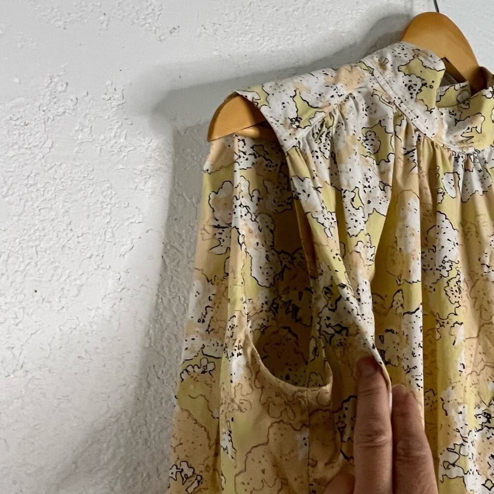 COS sleeveless smocked abstract digital print in yellow/white midi dress Office - Picture 7 of 10